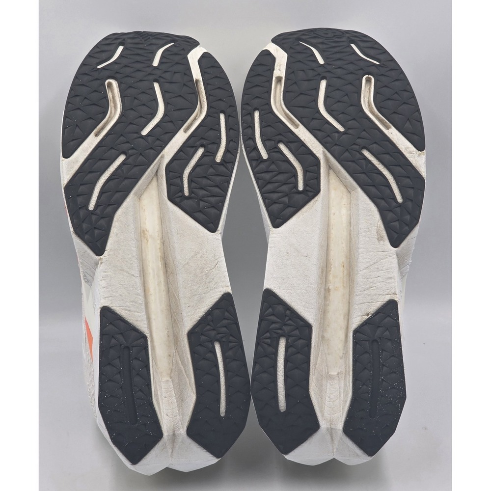 New Balance FuelCell Propel v5 Womens 9.5 White Cyber Jade Running Shoes WFCPRLC - Picture 12 of 12